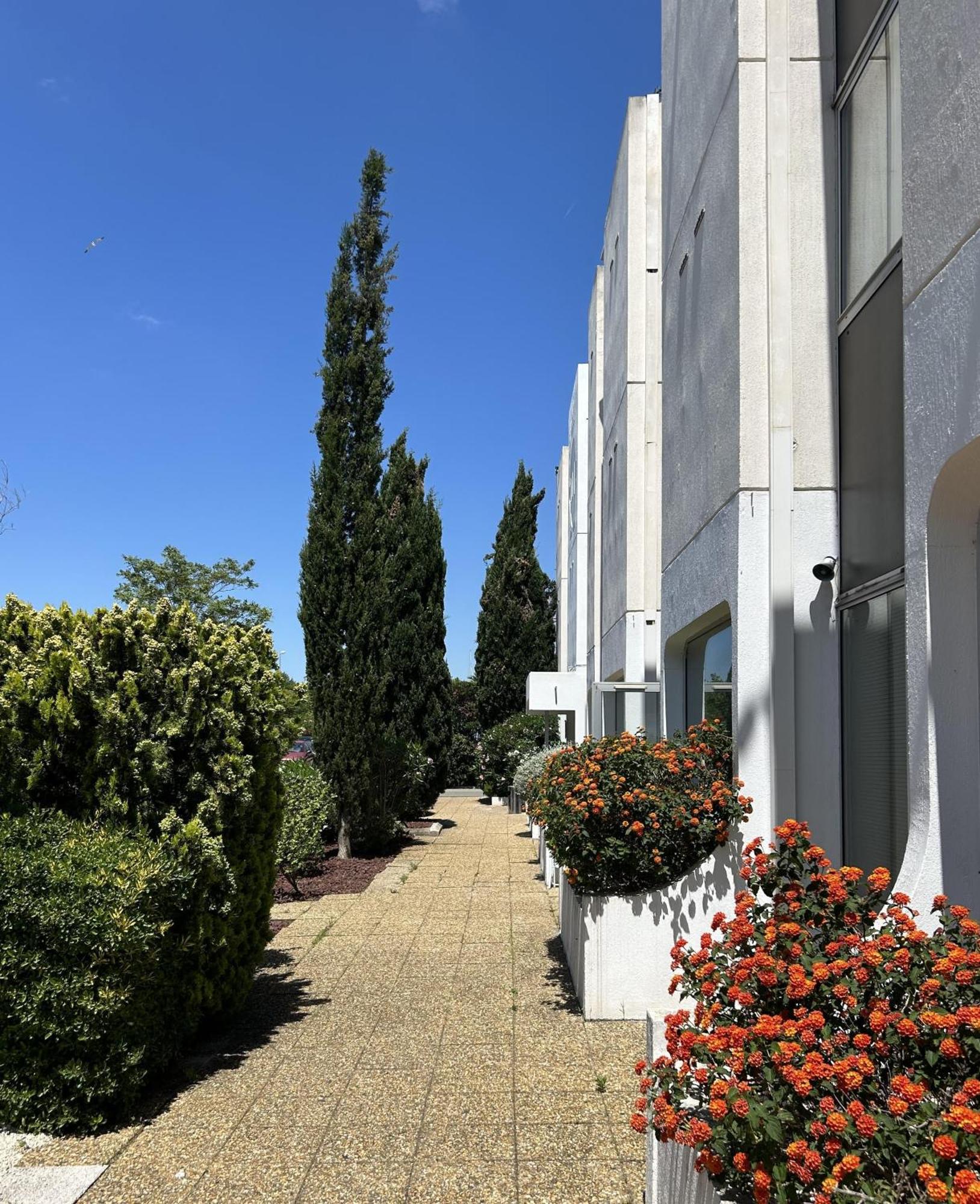 Kyriad Martigues Sud Eksteriør billede